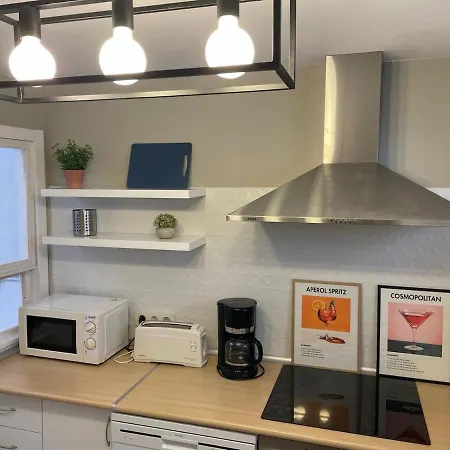 O Mucino, Entre El Mar Y El Tecla *