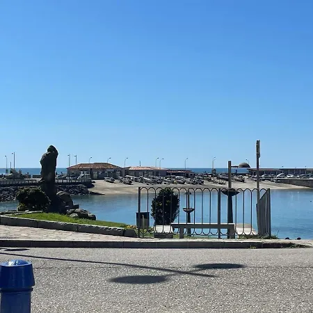 O Mucino, Entre El Mar Y El Tecla A Guarda