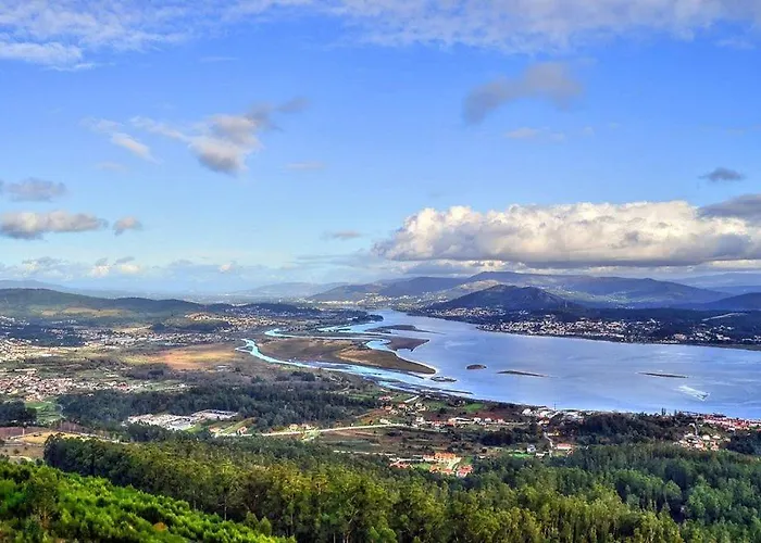 Vakantiehuis O Mucino, Entre El Mar Y El Tecla *